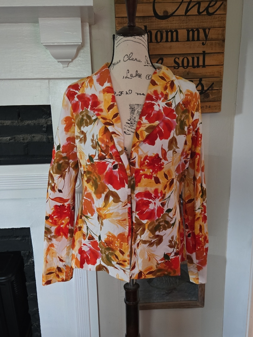 Peck & Peck White Blazer with Red, Orange & Gold Floral Print